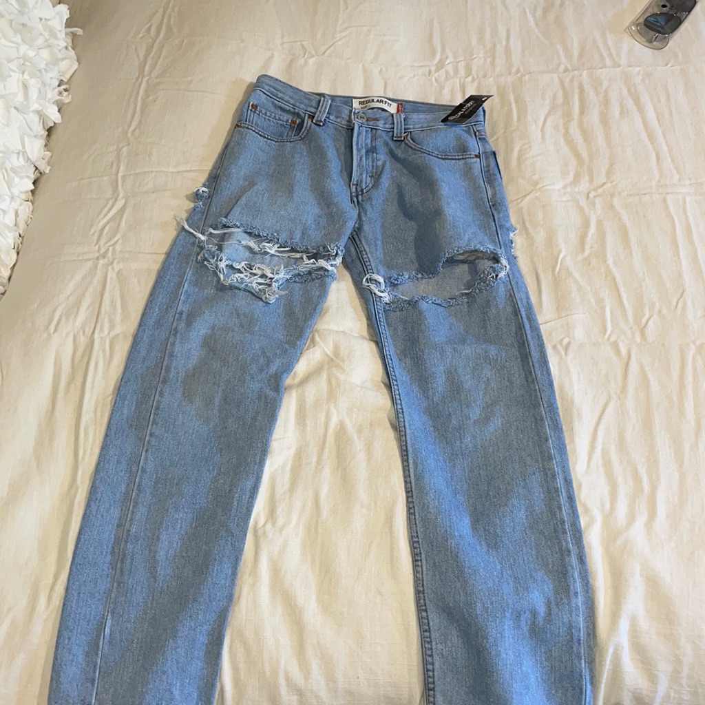 Levis Regular Fit Ripped Jeans Brand New